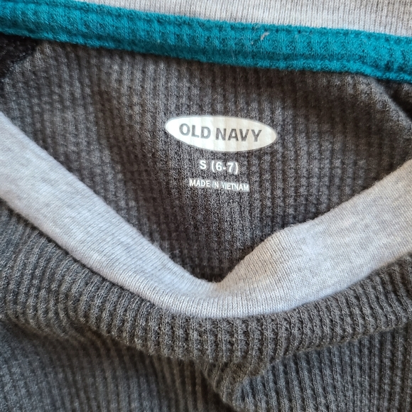 Land's End, H&M & Old navy Boys long sleeve shirt - Picture 15 of 16